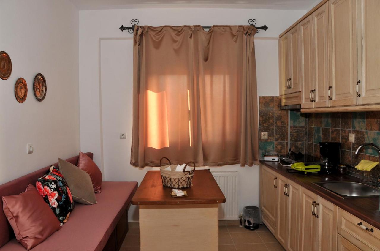 شقة Dominique Meteora House كالامباكا المظهر الخارجي الصورة