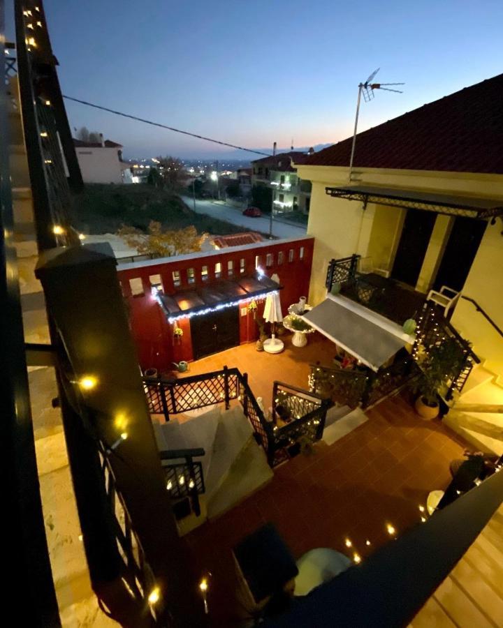 شقة Dominique Meteora House كالامباكا المظهر الخارجي الصورة