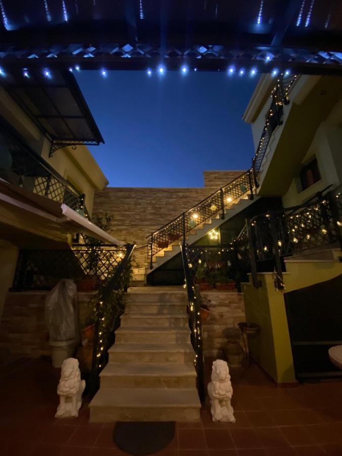 شقة Dominique Meteora House كالامباكا المظهر الخارجي الصورة